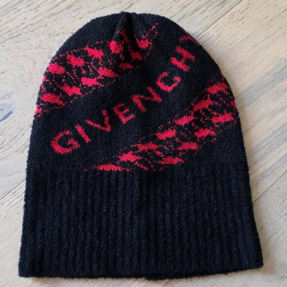 Givenchy Unisex Houndstooth Logo Wool Blend Beanie - Picture 2 of 4